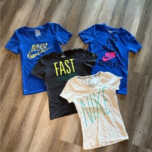 Lot of 4 Women’s Nike Graphic T-Shirts -S